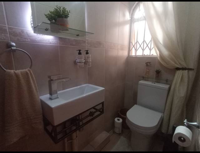 3 BEDROOM TOWNHOUSE FOR SALE IN THREE RIVERS PROPER